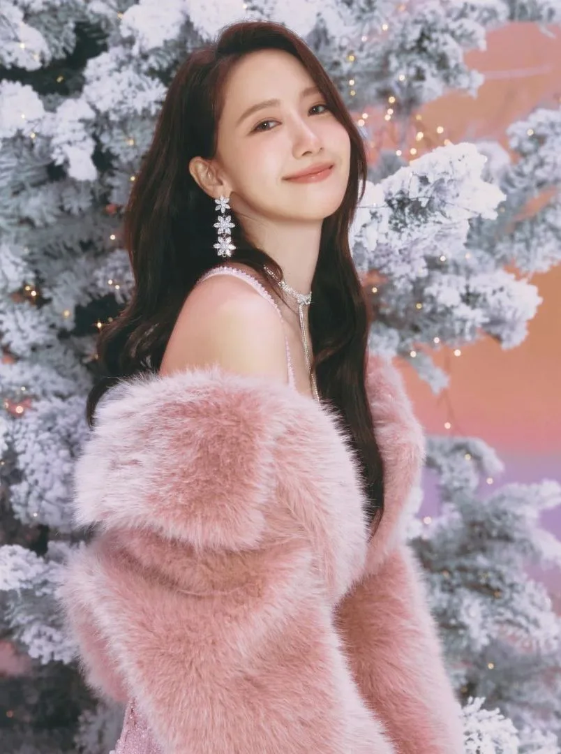 Yoona (SNSD) khoe vẻ đẹp mùa đông trong teaser Wish to Wish với lớp trang điểm nhẹ nhàng