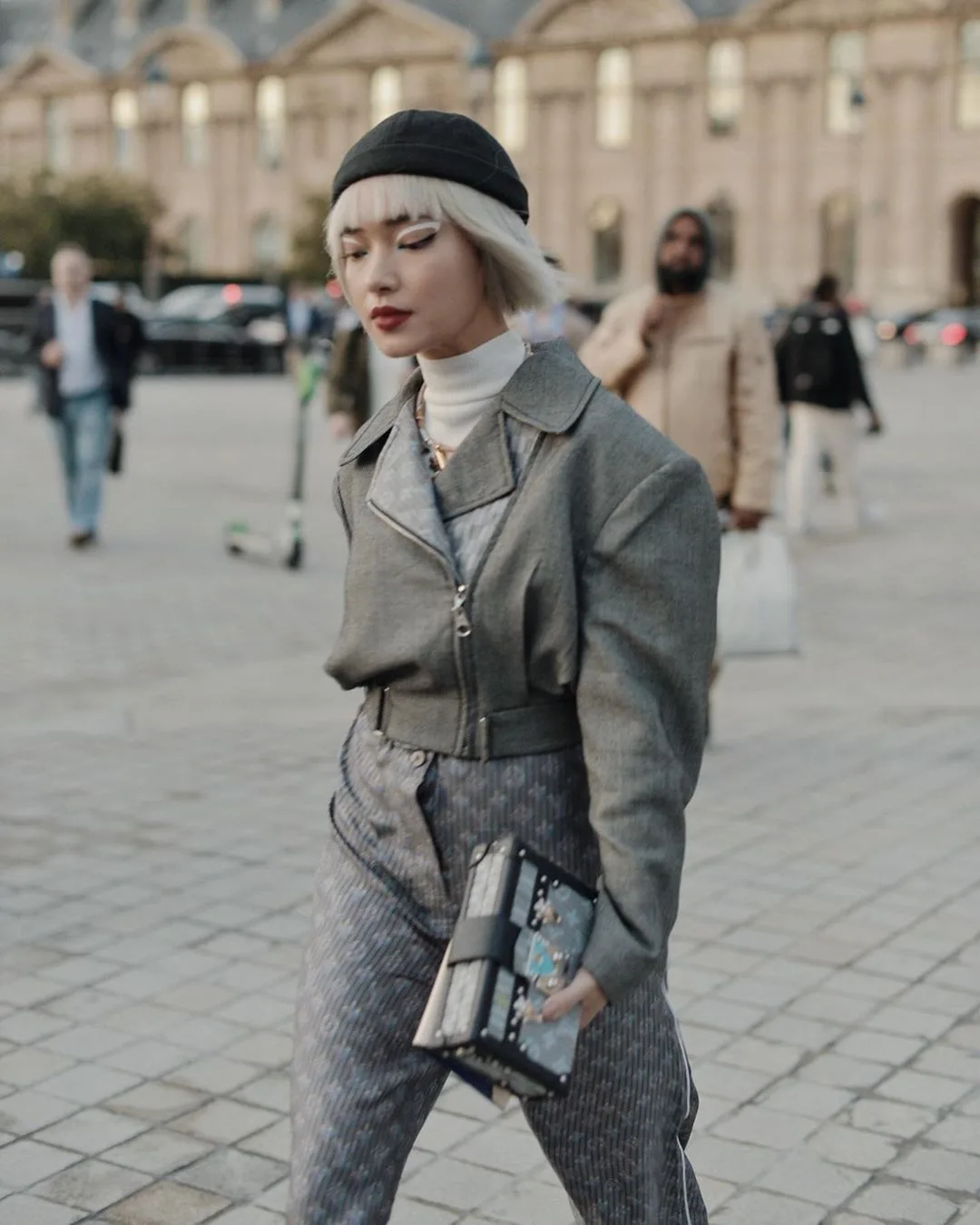 Châu Bùi dự show Louis Vuitton