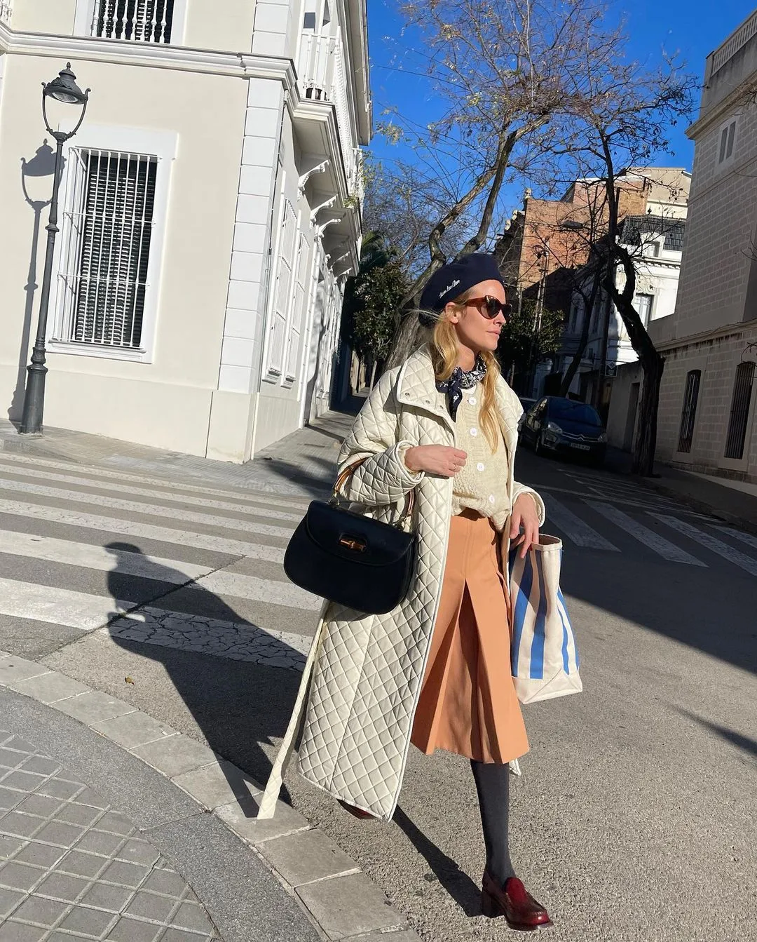 blancamiro diện layering túi