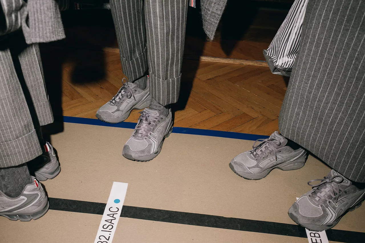 Thom Browne và ASICS hợp tác cho ra mẫu giày chạy GEL-KAYANO 14