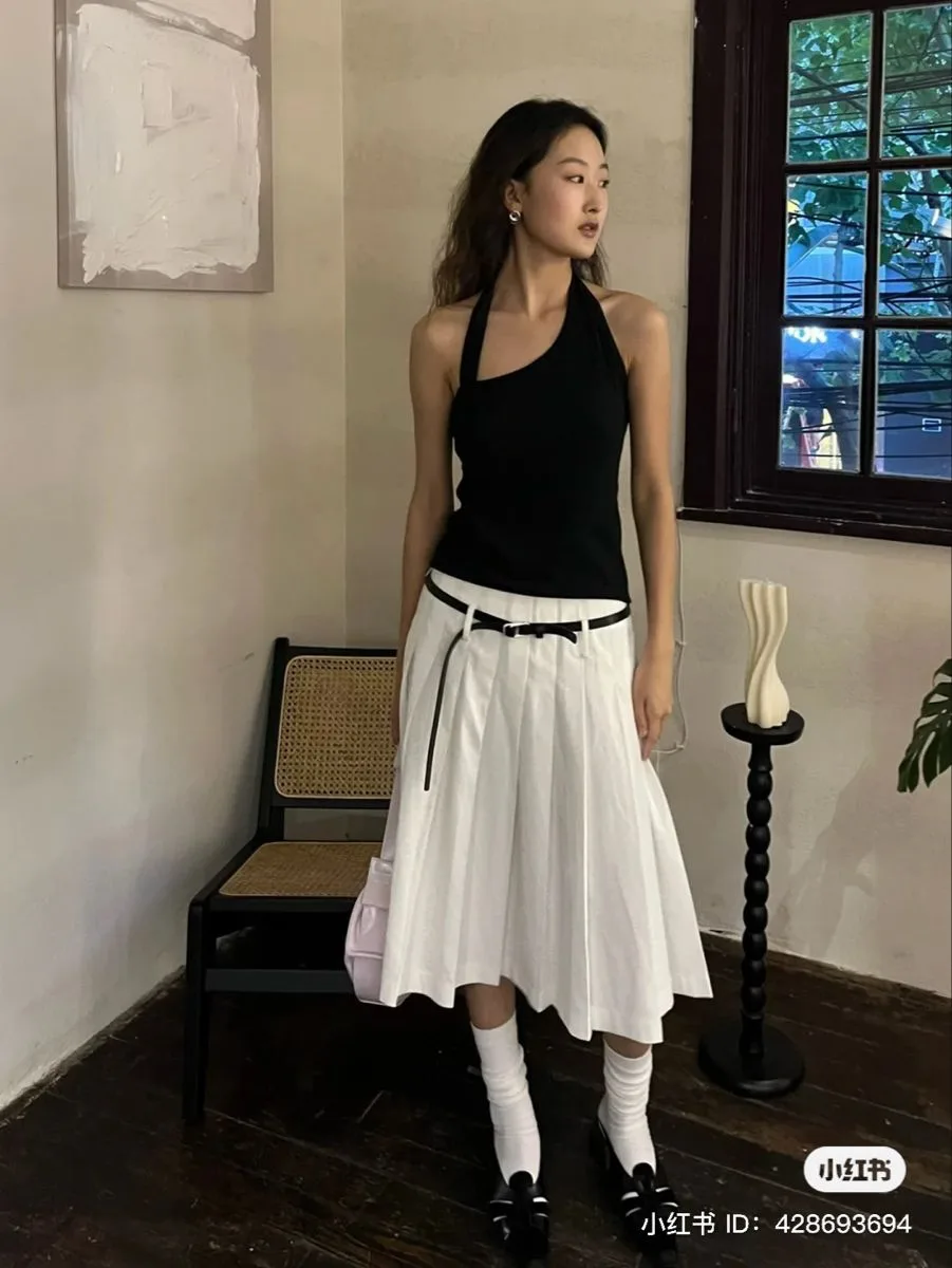 chân váy xếp ly