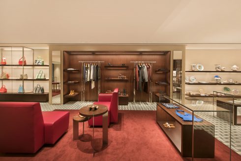 Cửa hàng Hermes tại Hà Nội