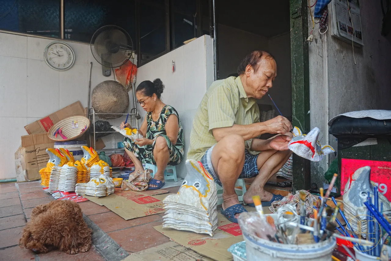 quà tặng trung thu mặt nạ giấy bồi
