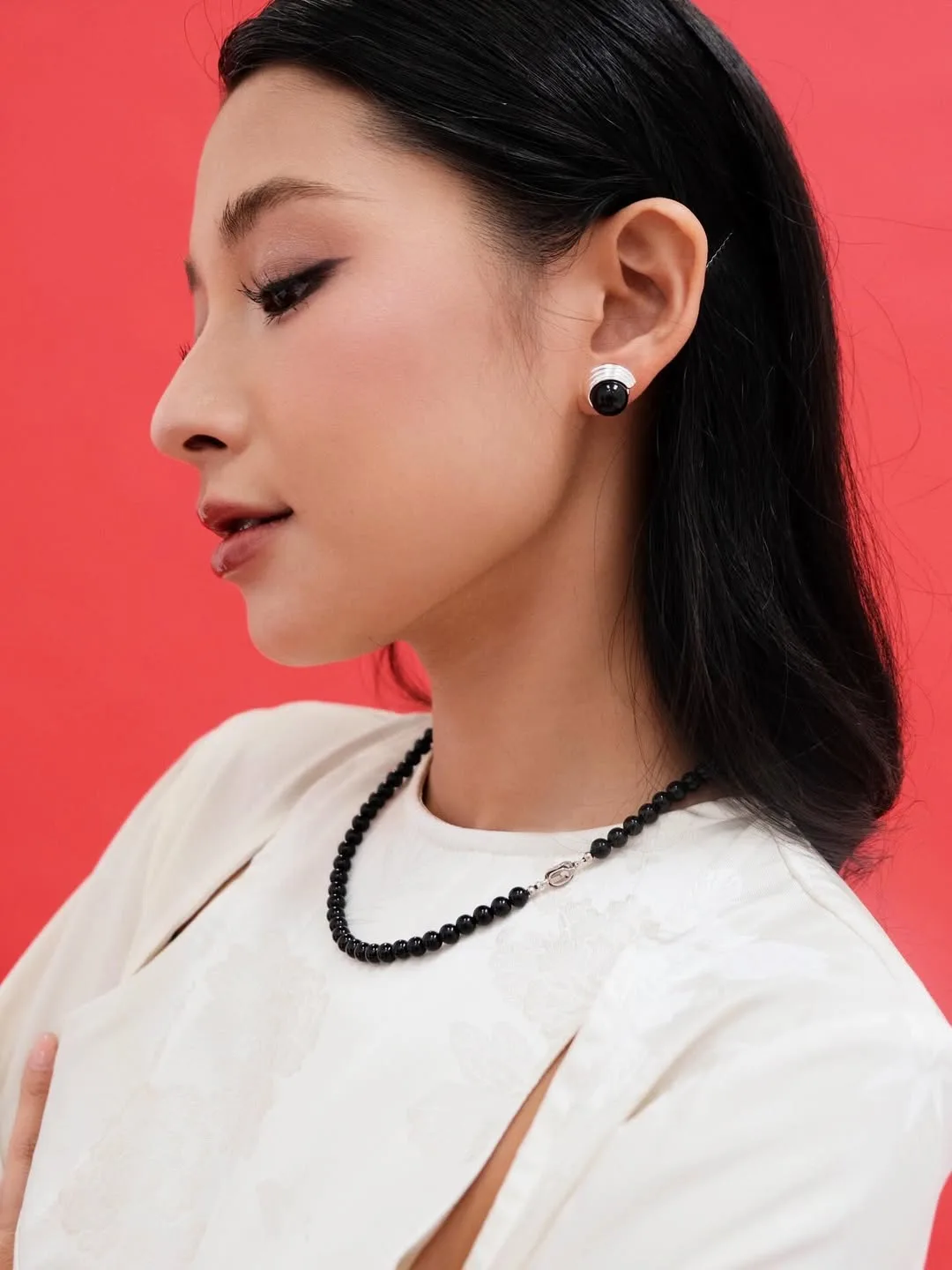 Vòng cổ ngọc trai đen