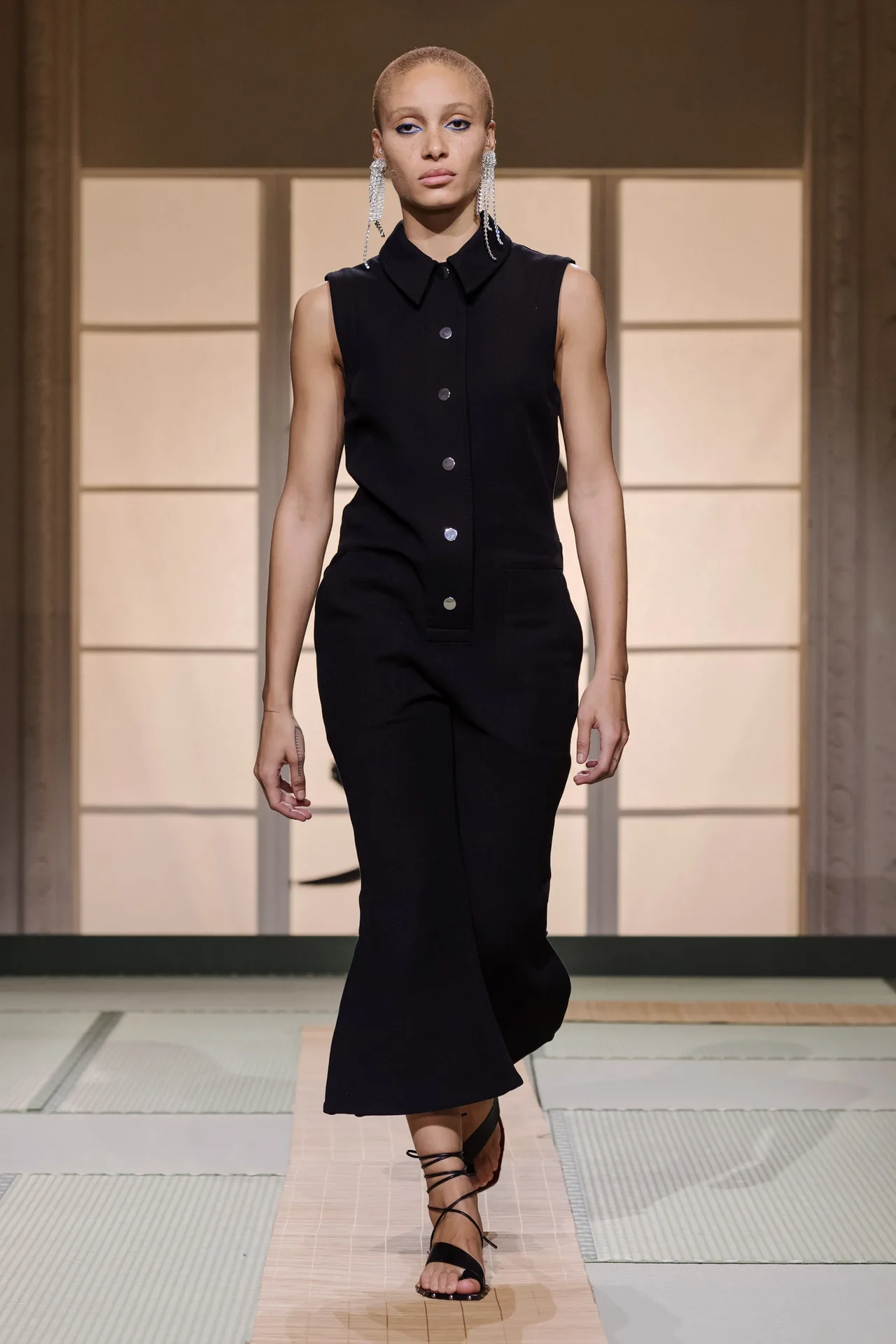 Fashionista Châu Bùi, Kelbin Lei diện nguyên set đồ H&M đến tham dự Paris Fashion Week Fashionista Châu Bùi, Kelbin Lei diện nguyên set đồ H&M đến tham dự Paris Fashion Week