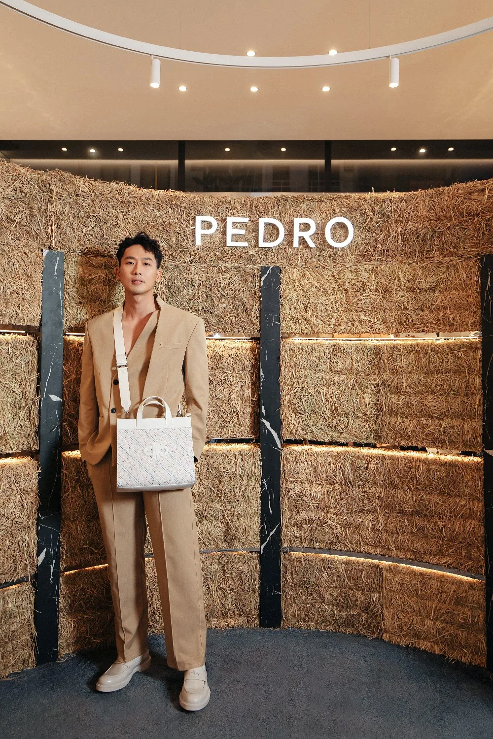 Tuấn Trần pedro