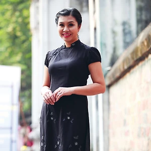 Nhà thiết kế Anh Thư: Tà áo dài đã cho tôi rất nhiều thứ
