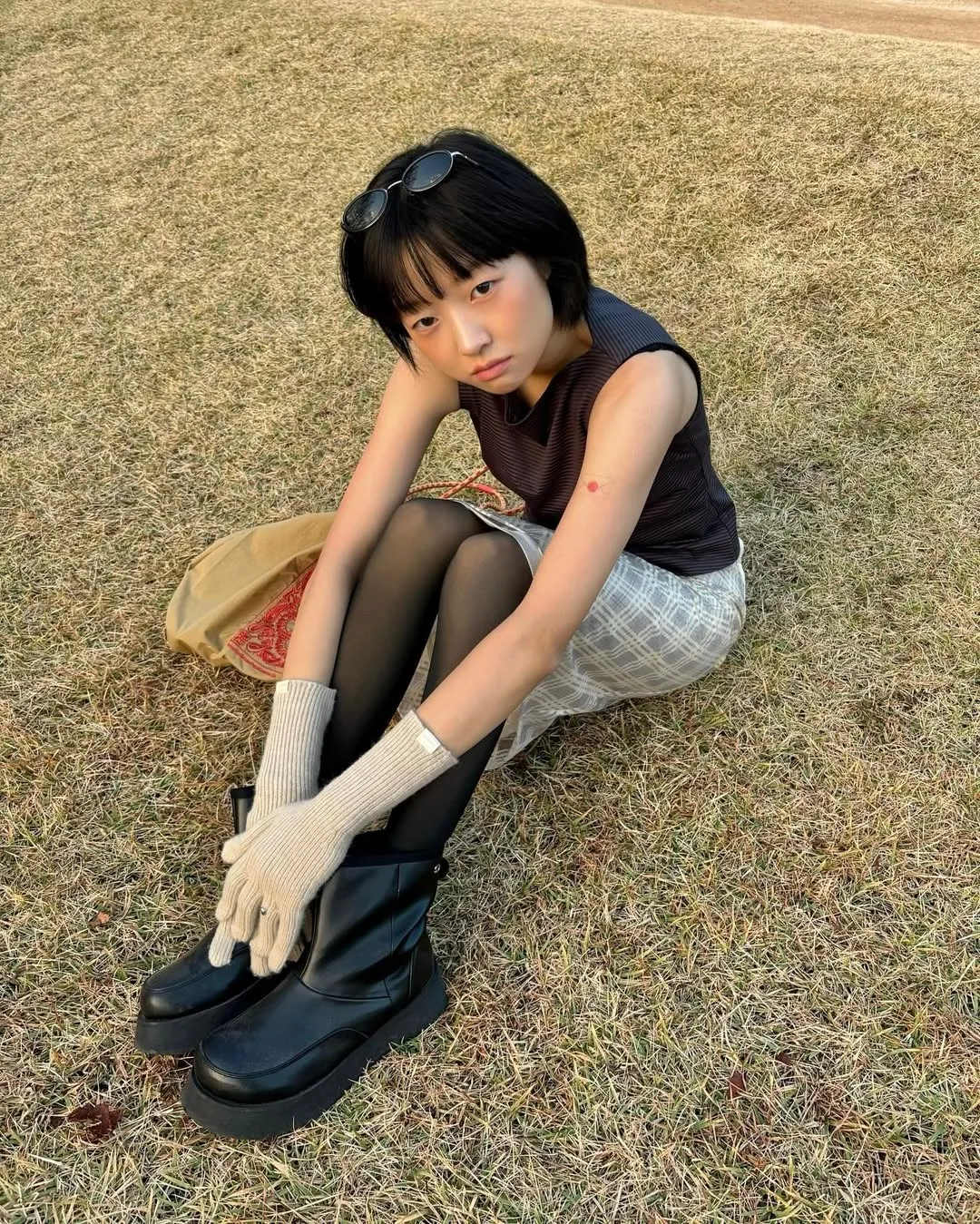 xu hướng diện boots cao cổ