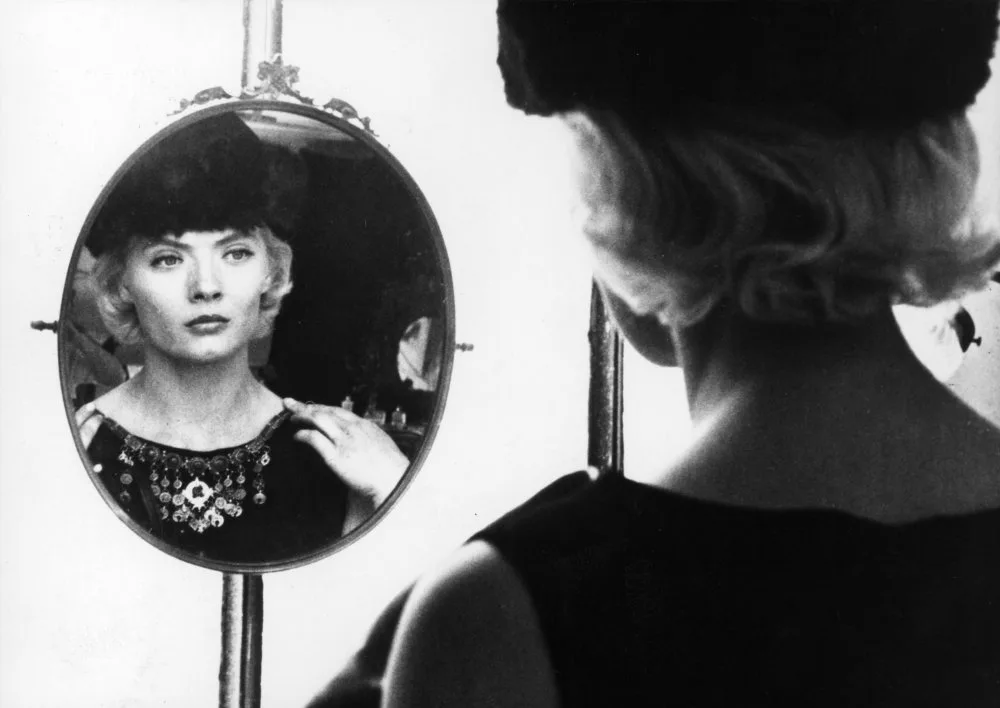 Cléo from 5 to 7 (1962) tóc French bob Cléo from 5 to 7 (1962) tóc French bob