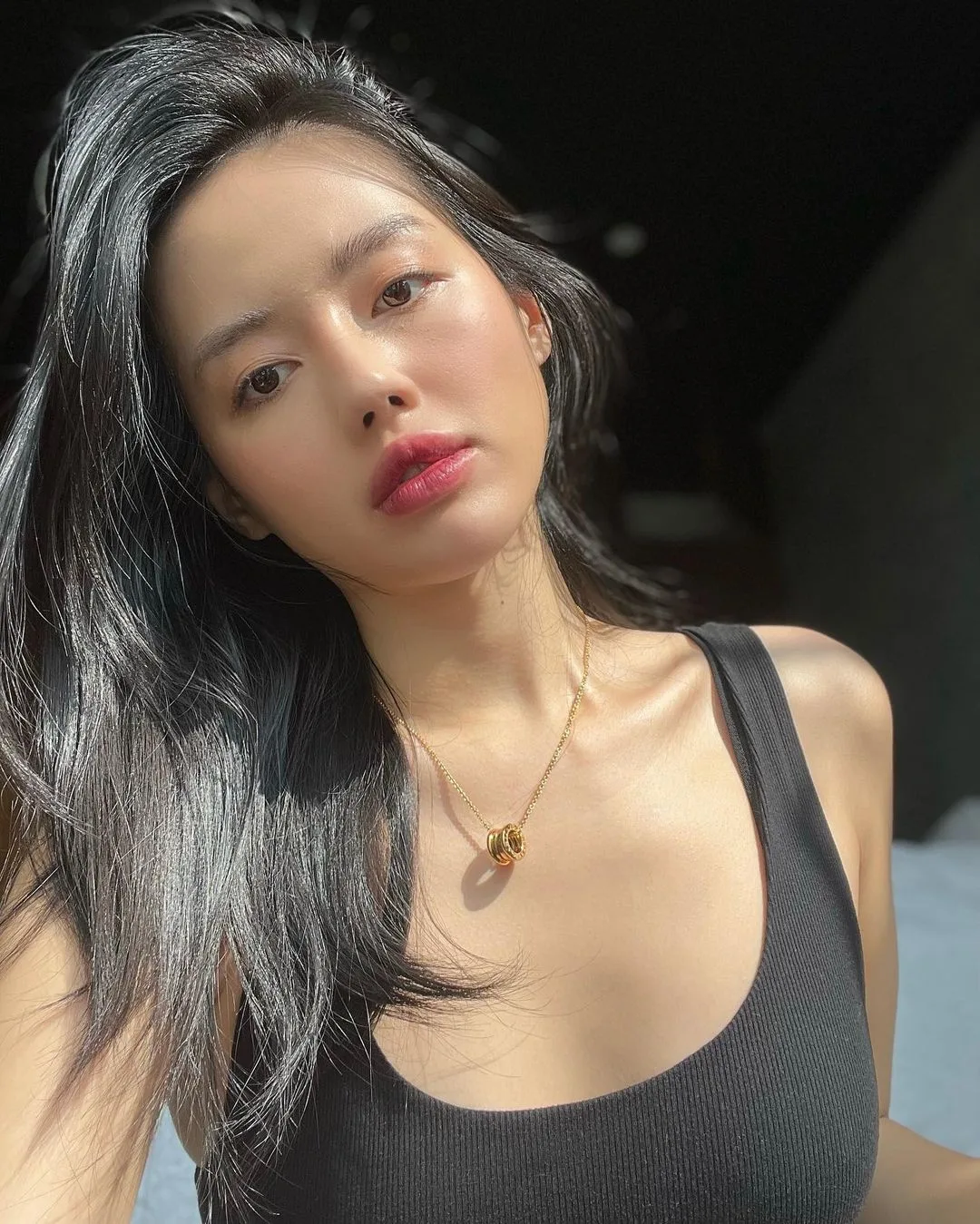 Dùng mascara và kẻ mắt khi đi biển