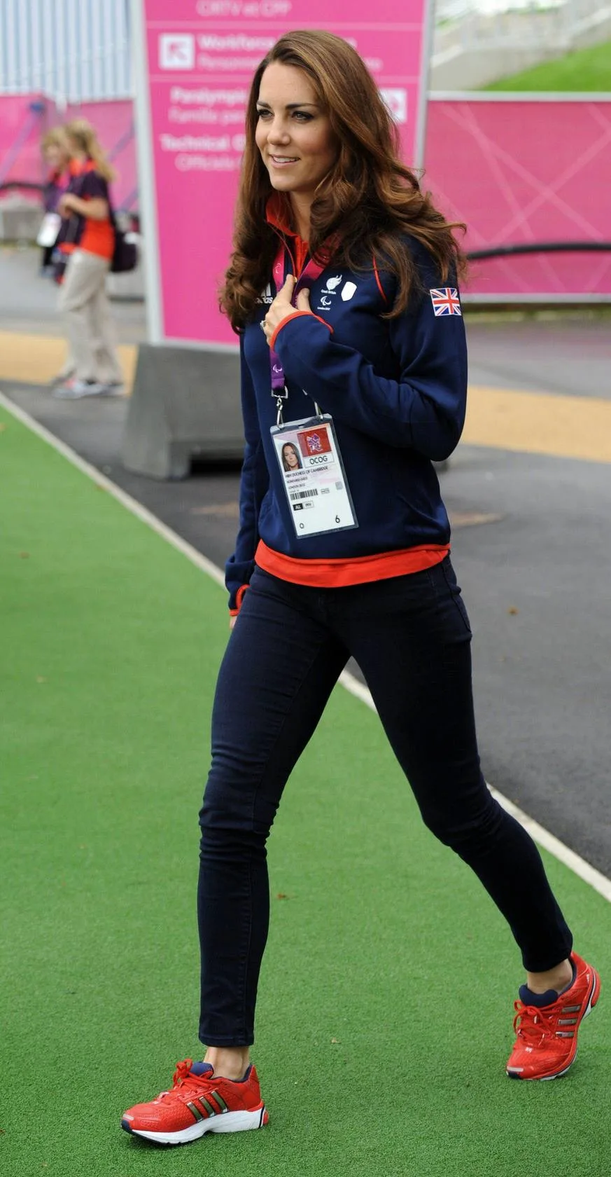 Chiêm ngưỡng 10 đôi giày Công nương Kate Middleton cưng chiều nhất Chiêm ngưỡng 10 đôi giày Công nương Kate Middleton cưng chiều nhất