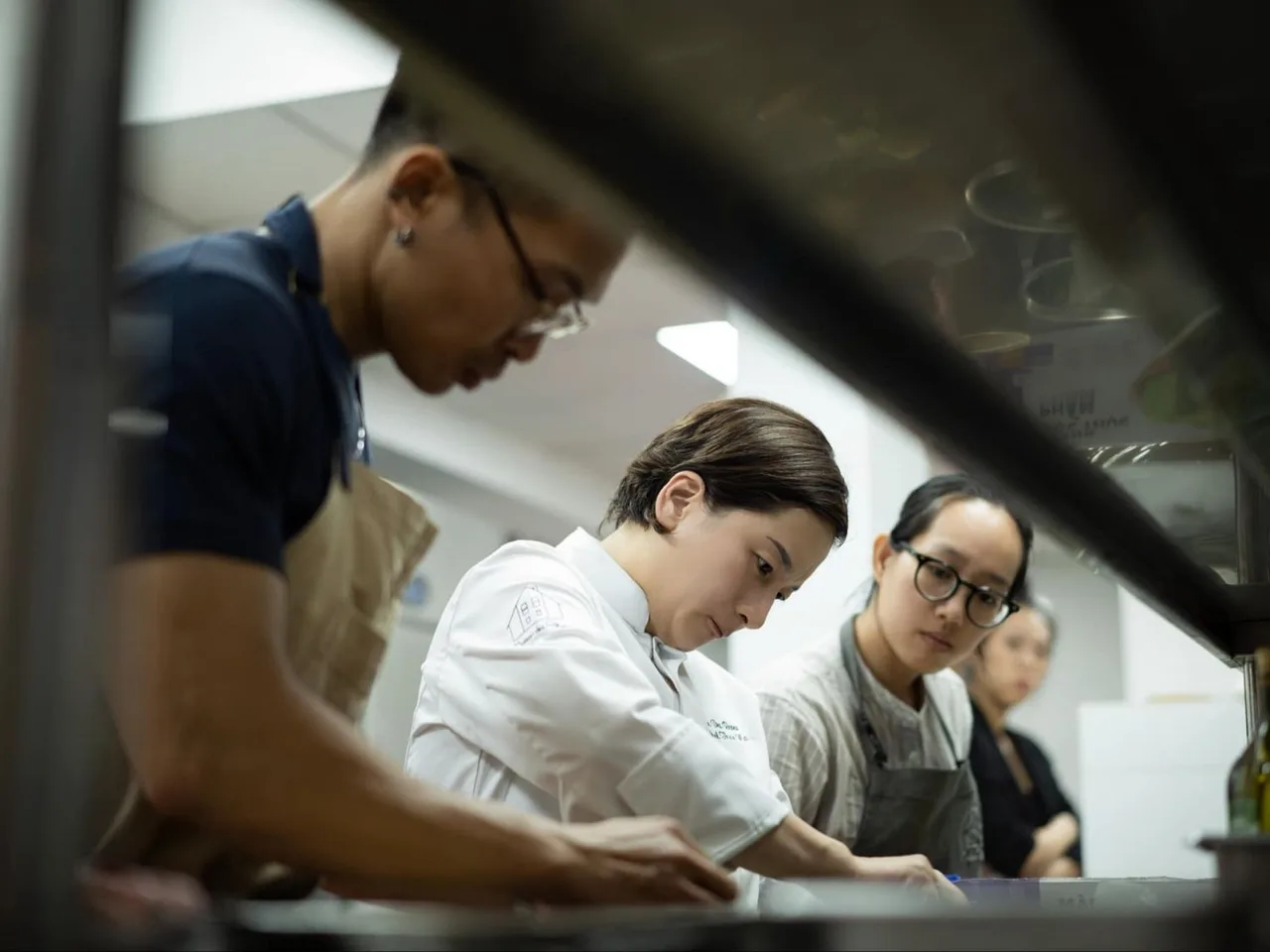 đầu bếp nữ Thảo Na kỷ luật thép Chef Thảo na trong căn bếp của mình