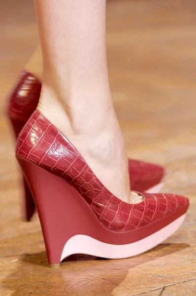 nha-thiet-ke-nu-STELLA McCARTNEY SS13-FW12