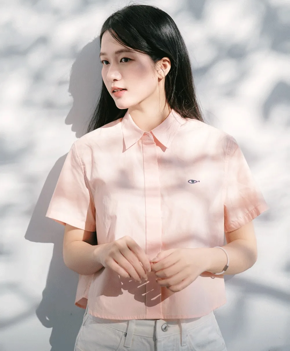 áo sơ mi croptop hồng nhạt the blue shirt