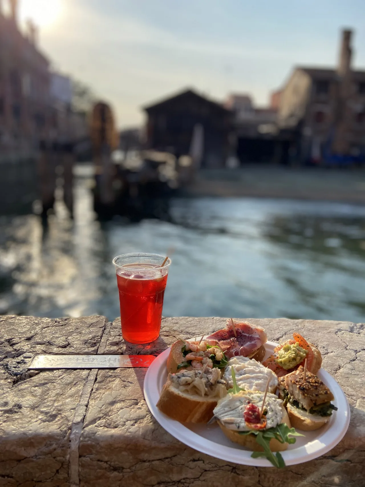 venice bữa ăn dưới ánh hoàng hôn venice bữa ăn dưới ánh hoàng hôn