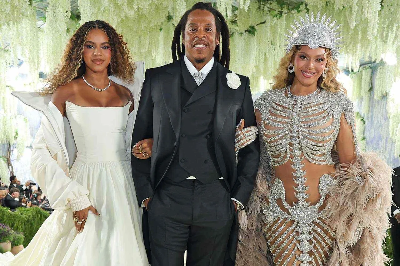 Blue Ivy Carter, Jay Z, Beyoncé