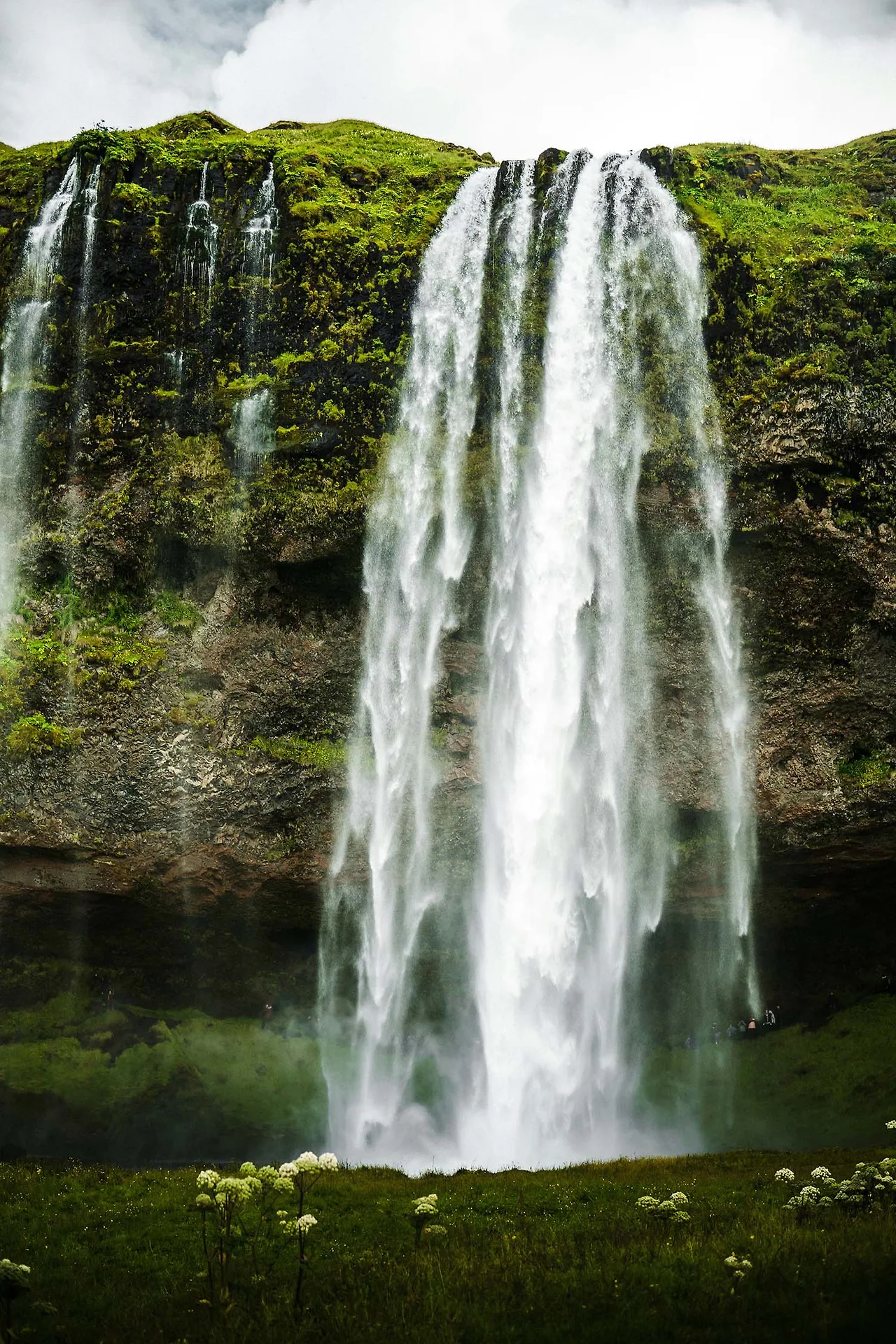 thác nước iceland