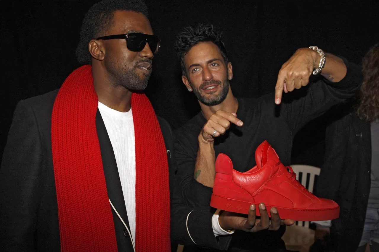 giày Kanye West hợp tác Louis Vuitton