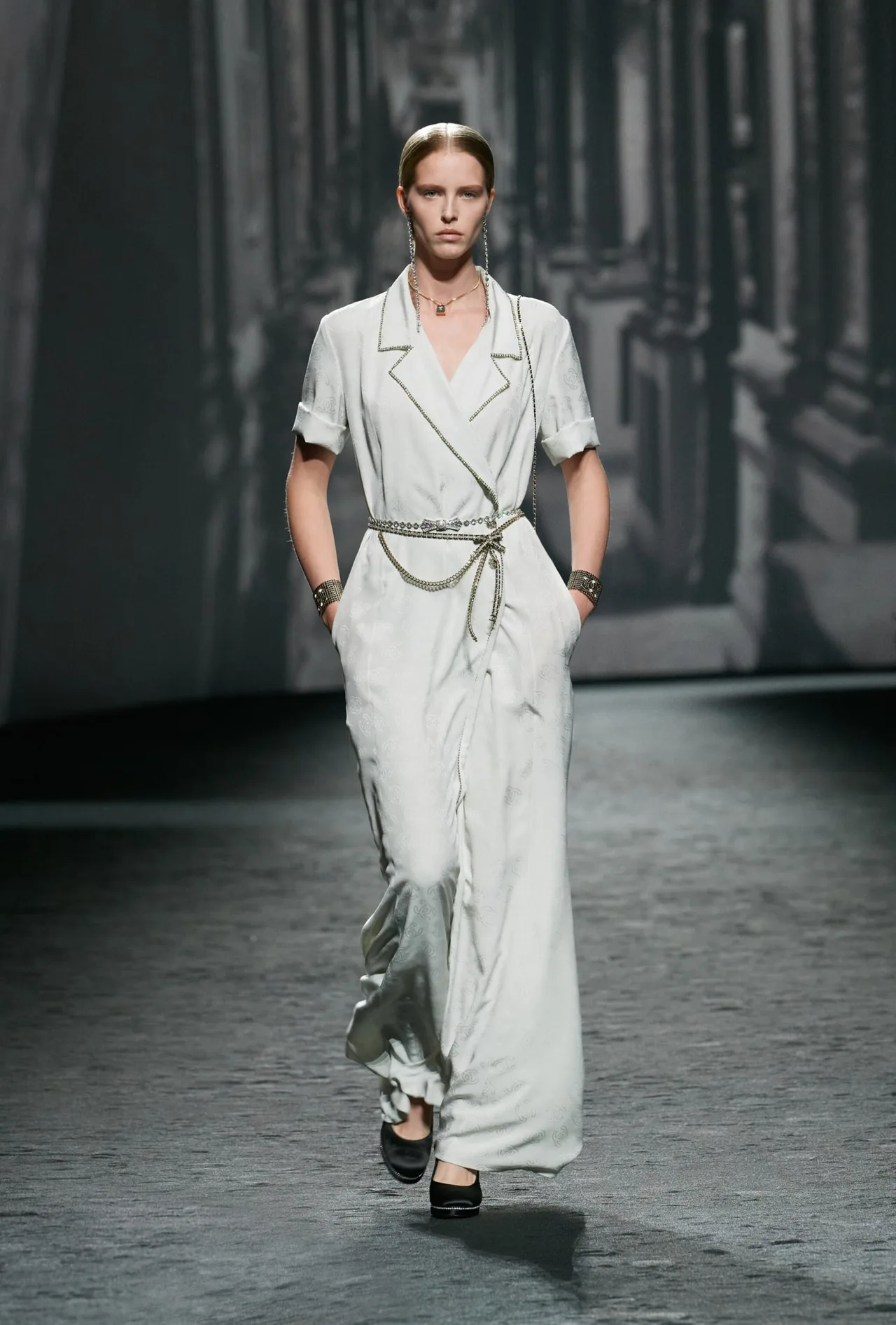 CHANEL Xuân Hè 2023 Ready to Wear look 33