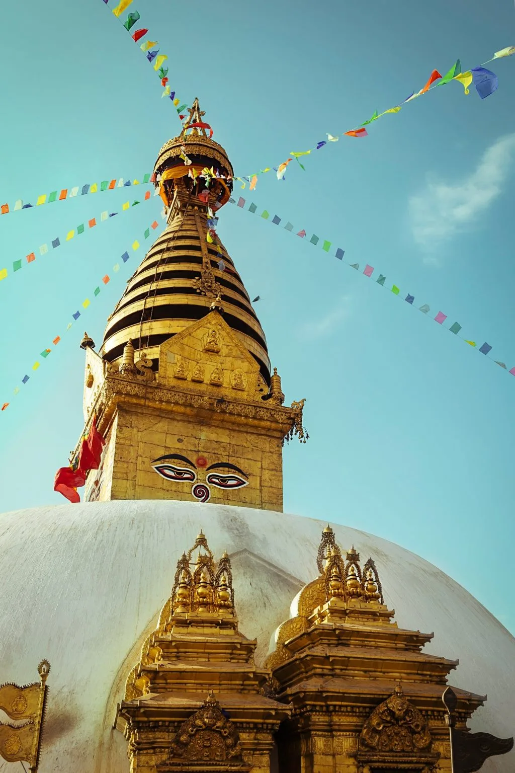 con mắt thần ở nepal