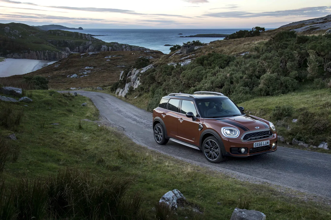 xe MINI - elle vietnam 3