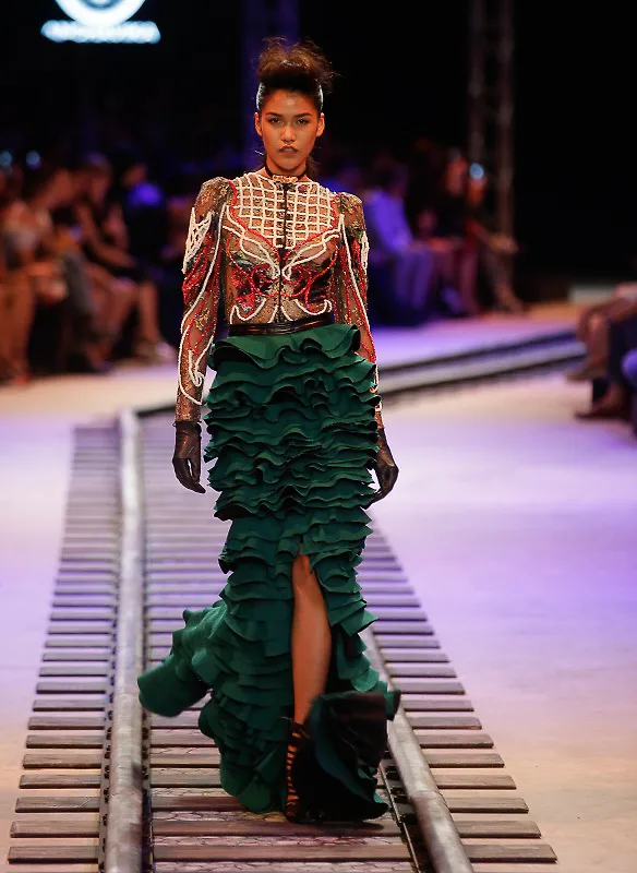 Tuần lễ Thời trang ELLE Thailand Xuân-Hè 2016