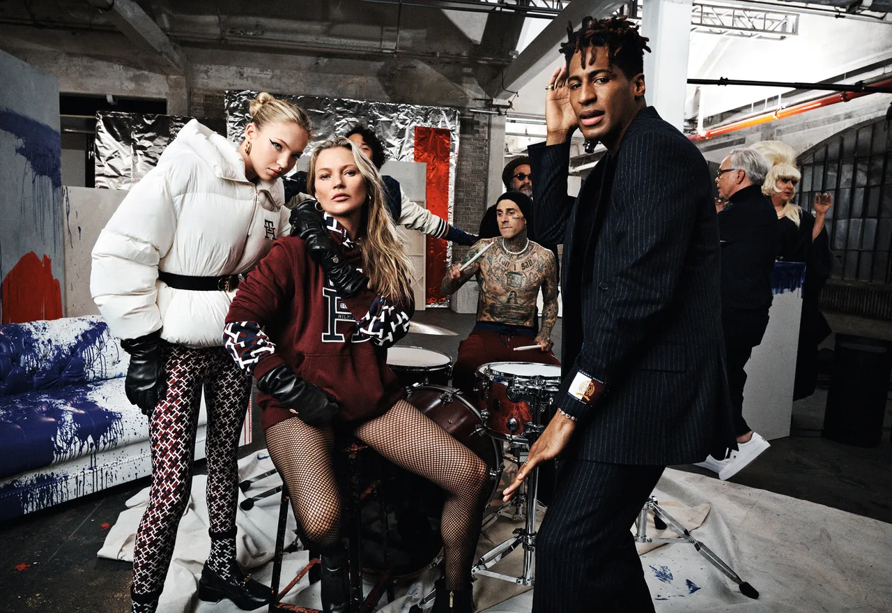 chiến dịch quảng bá TH Monogram của Tommy Hilfiger với sự tham gia của Kate Moss