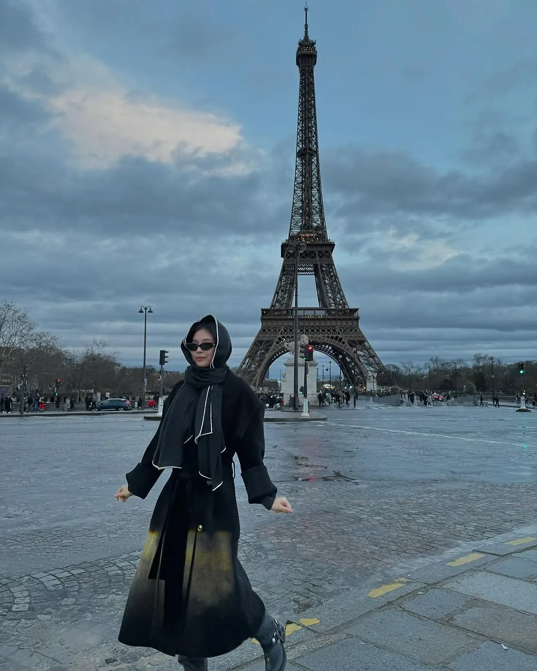 Jennie phong cách paris
