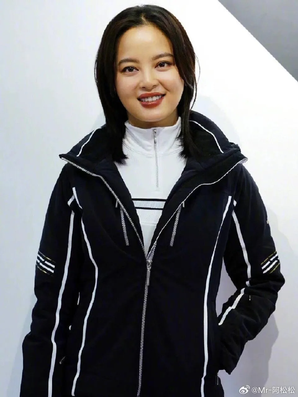 Tân Chỉ Lôi bị chê bai ngoại hình