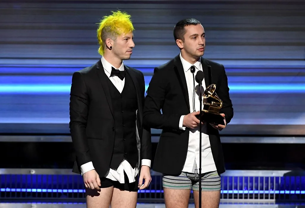Kết quả Grammy lần thứ 59