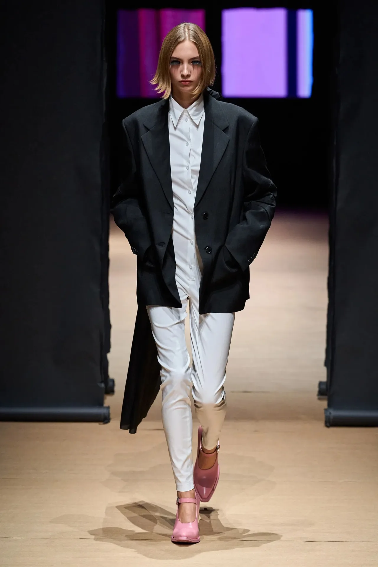 Prada Xuân Hè 2023 look 54