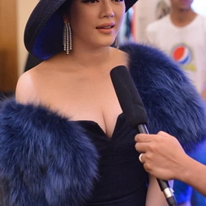 Phong cách nổi bật của sao tại ELLE Fashion Show 2015