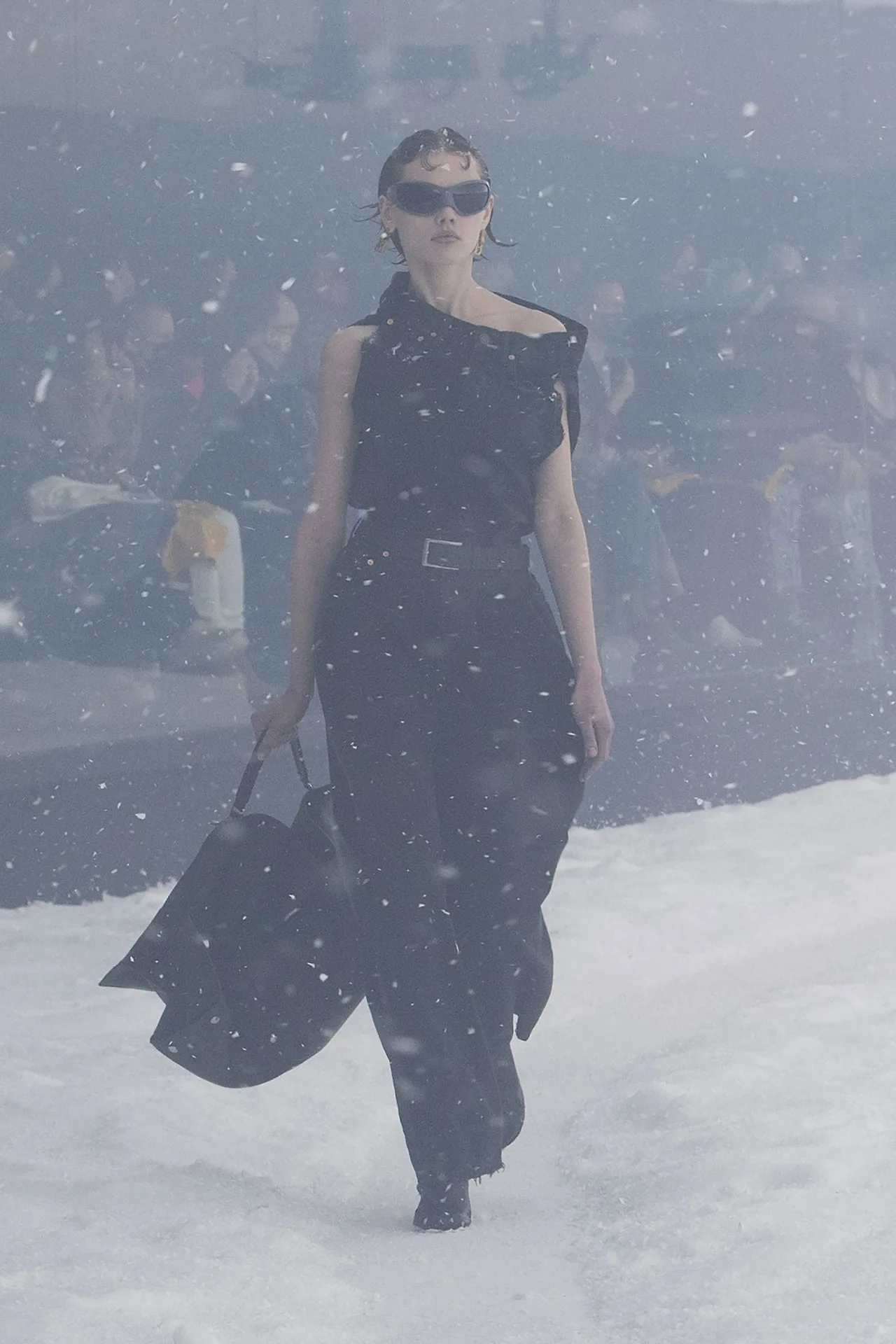 Balenciaga RTW Thu Đông 2022 look 49