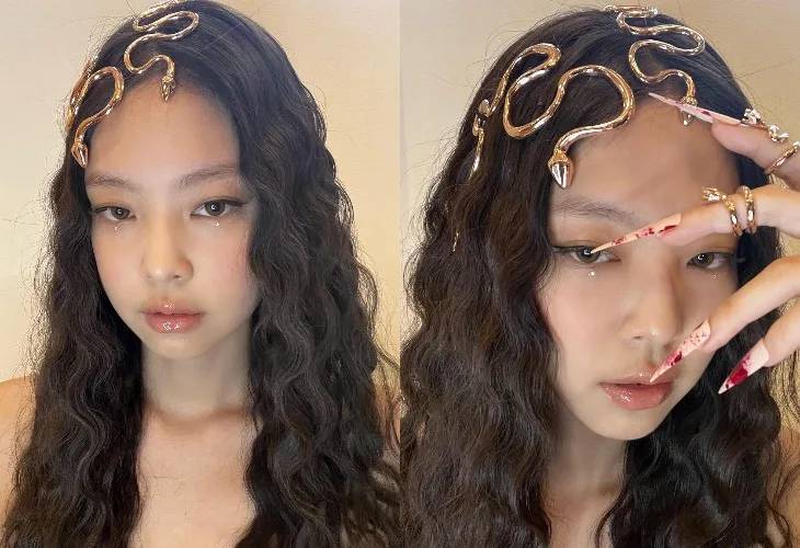Jennie vai Medusa ngày Halloween 2021.