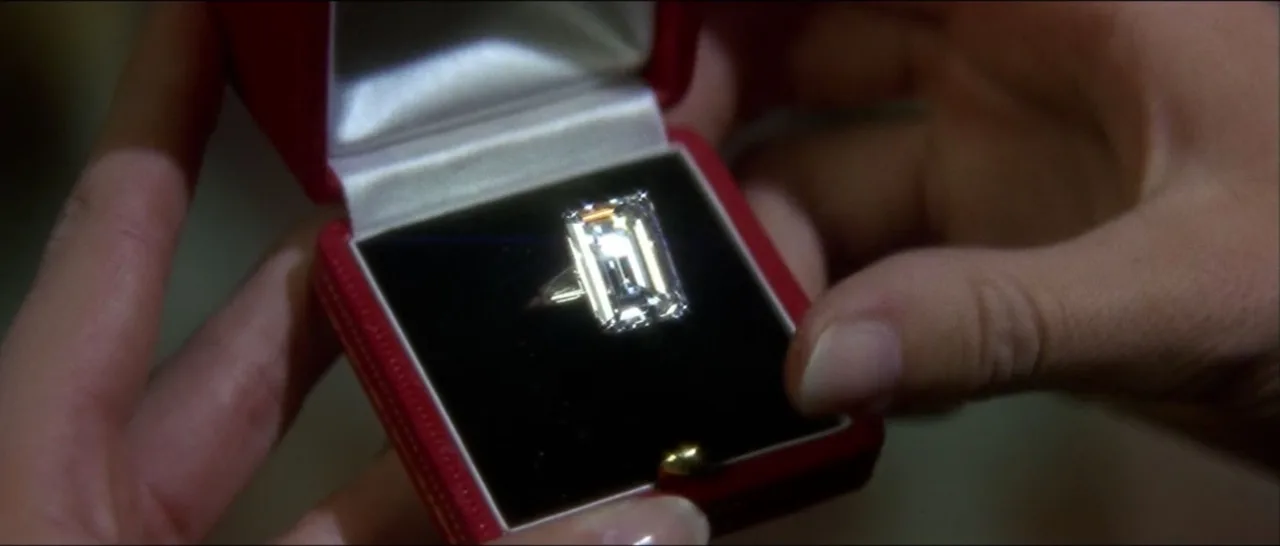 nhẫn kim cương Cartier trong how to steal a million