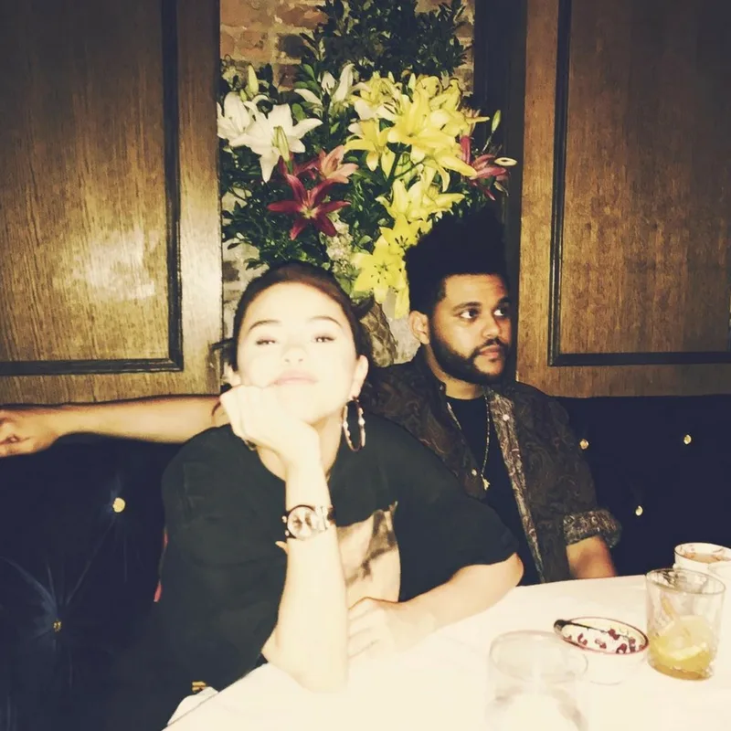 Selena Gomez và The Weeknd chia tay