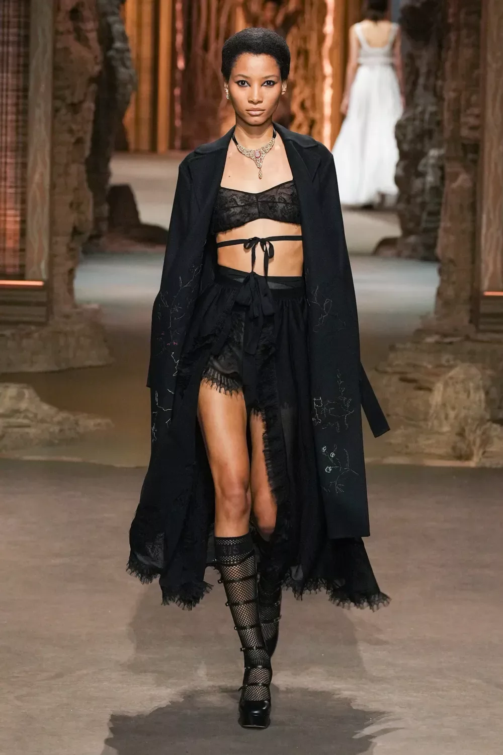 Dior xuân hè 2023 look 31