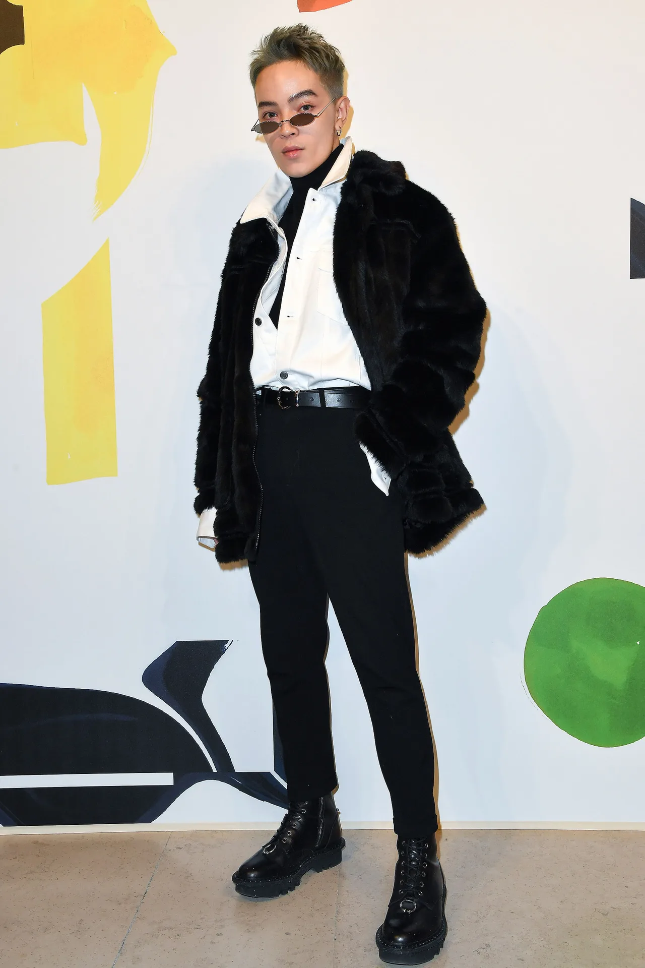 Fashionista Châu Bùi, Kelbin Lei diện nguyên set trang phục H&M đến tham dự Paris Fashion Week Fashionista Châu Bùi, Kelbin Lei diện nguyên set trang phục H&M đến tham dự Paris Fashion Week