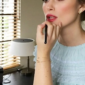 10 chuyên gia trang điểm bạn cần theo dõi trên Instagram
