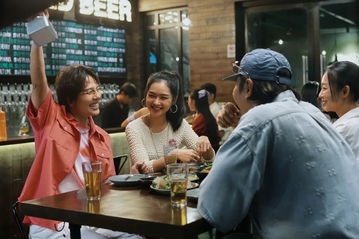 Duy Khánh góp mặt trong Tay Anh Giữ Một Vì Sao