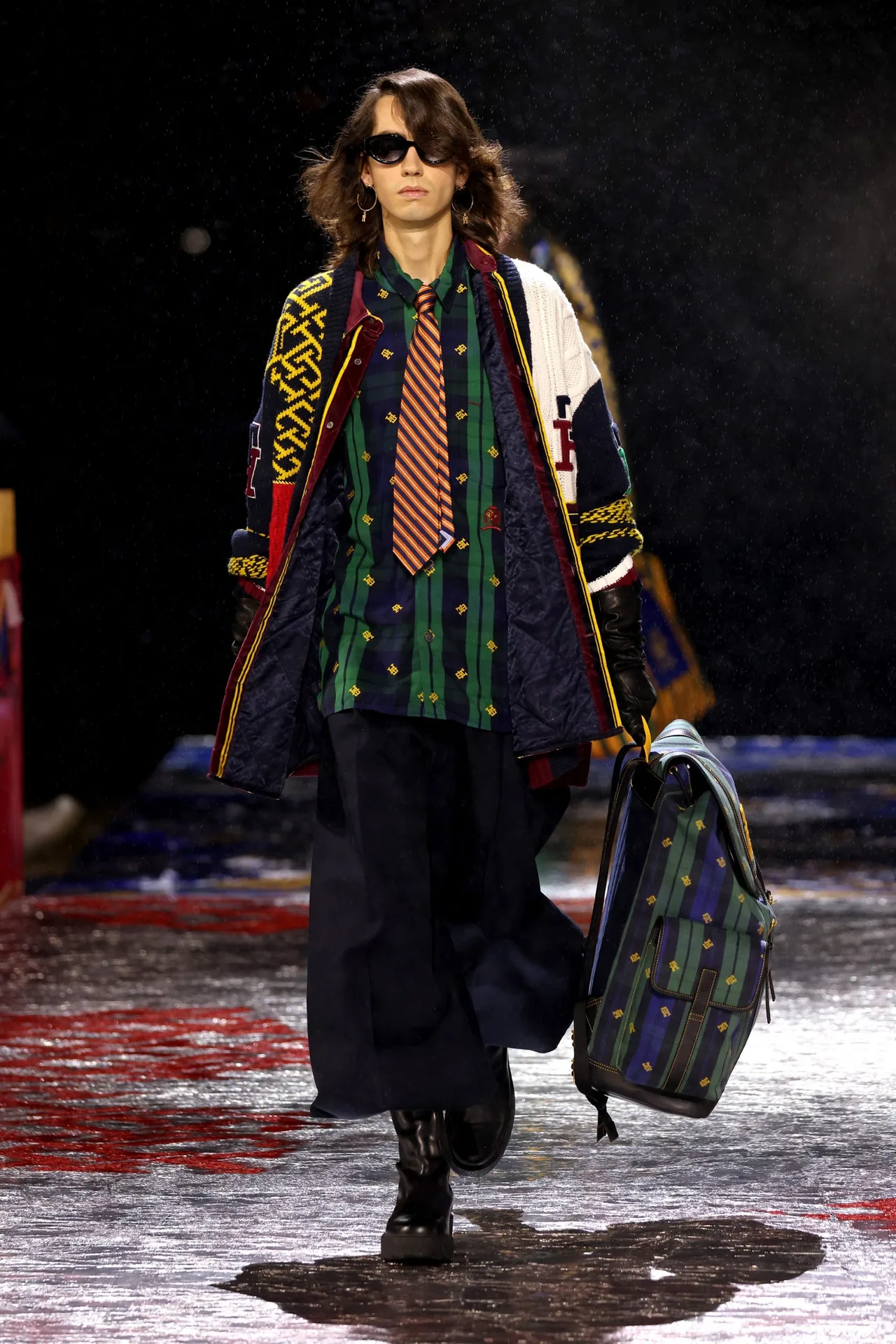 Tommy Hilfiger Thu Đông 2022 look 22