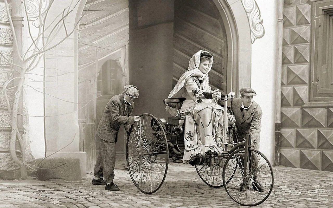 Mercedes-Benz cổ điển