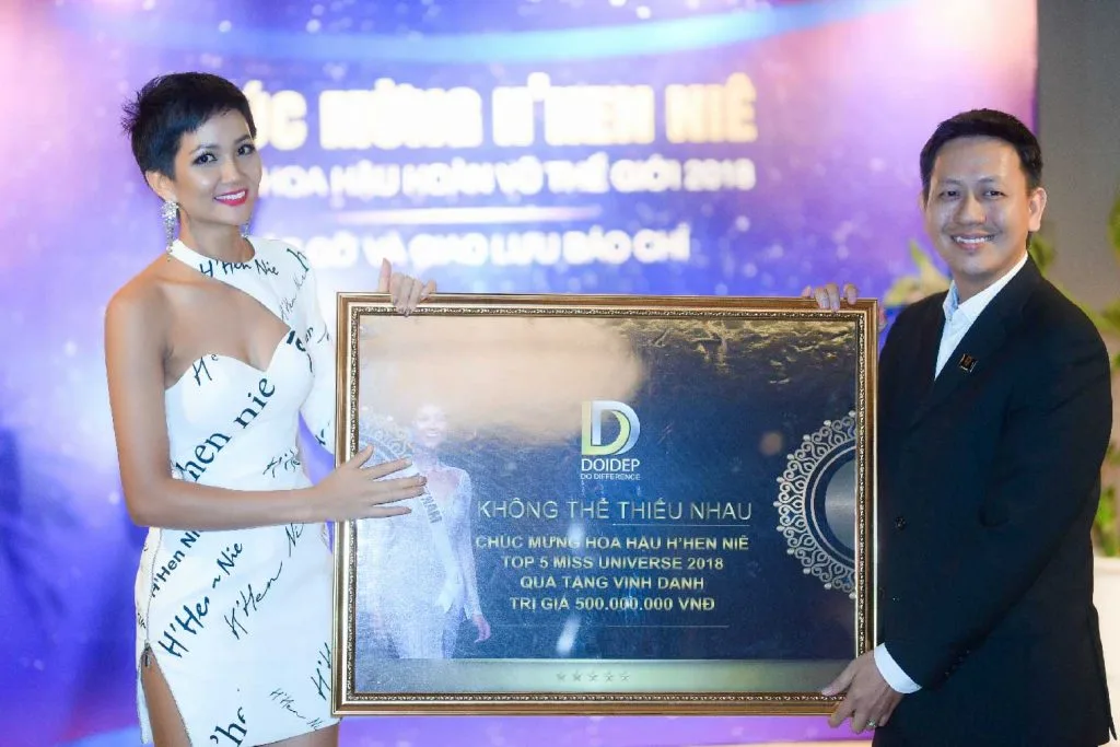 Hoa hậu Hoàn Vũ Việt Nam H’Hen NIÊ 5 Hoa hậu Hoàn Vũ Việt Nam H’Hen NIÊ 5