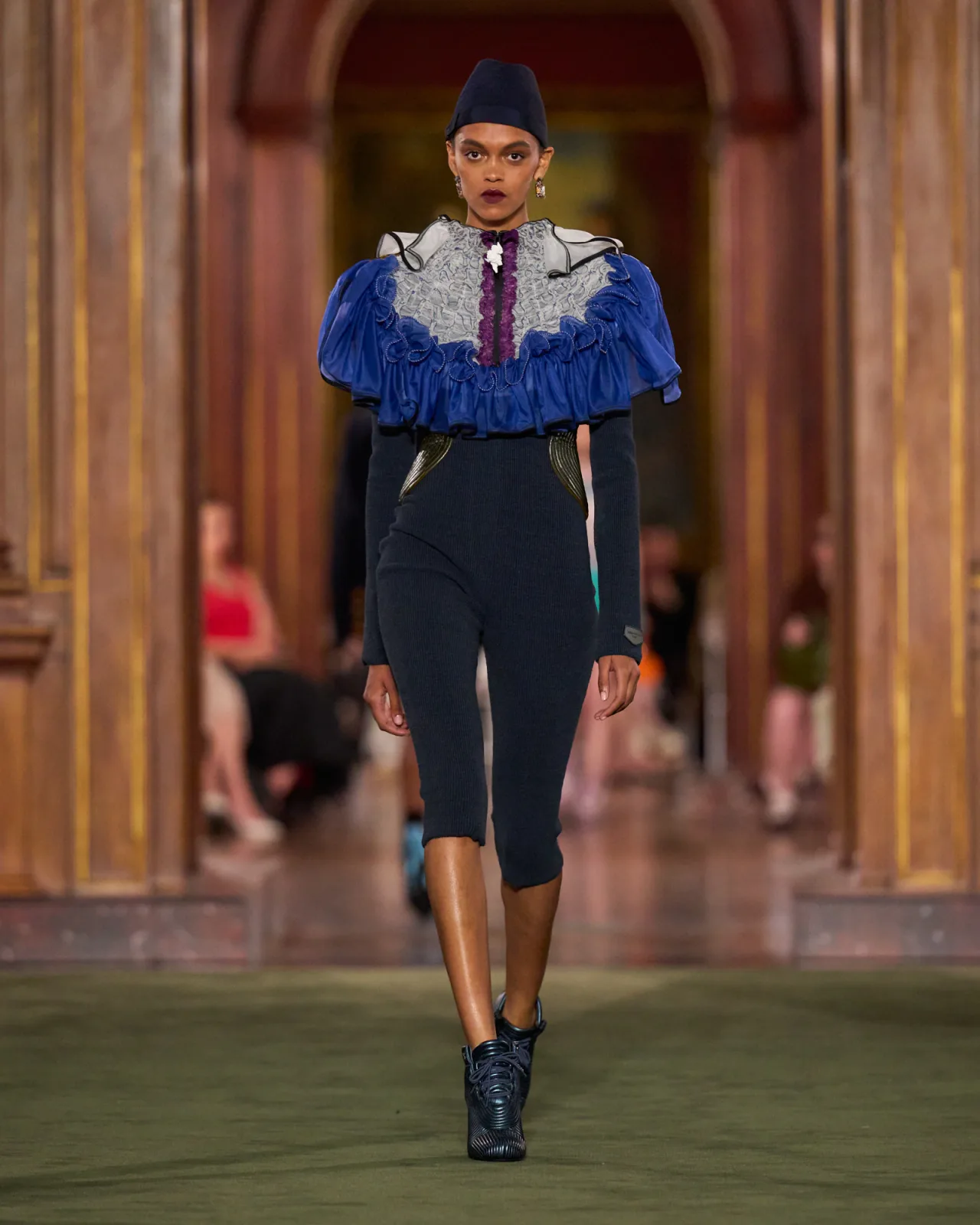 WOMEN_CRUISE_2027_Look_51