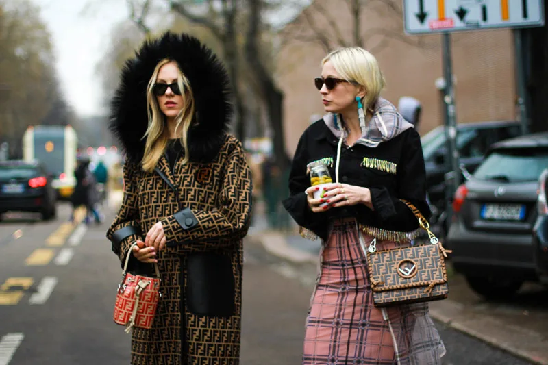 Phong cách street style đặc sắc ủng hộ các nhà mốt cựu trào tại Milan Thu – Đông 2018 Phong cách street style đặc sắc ủng hộ các nhà mốt cựu trào tại Milan Thu – Đông 2018