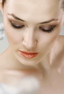 Bí quyết chăm sóc da hỗn hợp