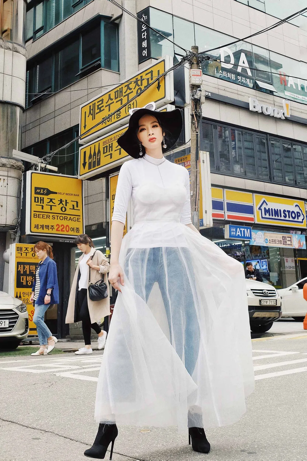 Angela-Phuong-TrinhDam-sheer-IT-Girl-1