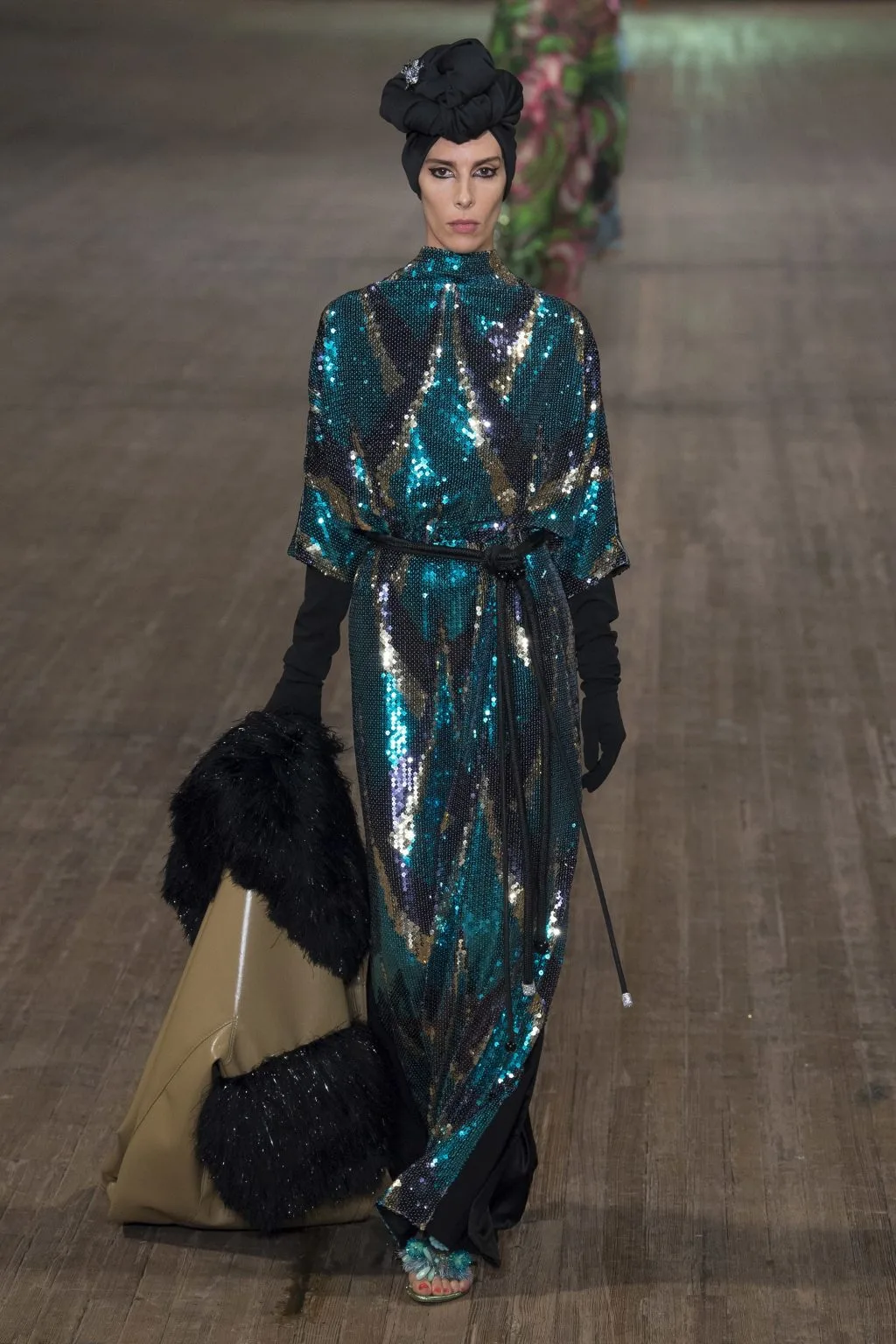 Bộ sưu tập mùa Xuân 2018 Marc Jacobs: Màn pháo hoa kết thúc Tuần lễ thời trang New York Bộ sưu tập mùa Xuân 2018 Marc Jacobs: Màn pháo hoa kết thúc Tuần lễ thời trang New York