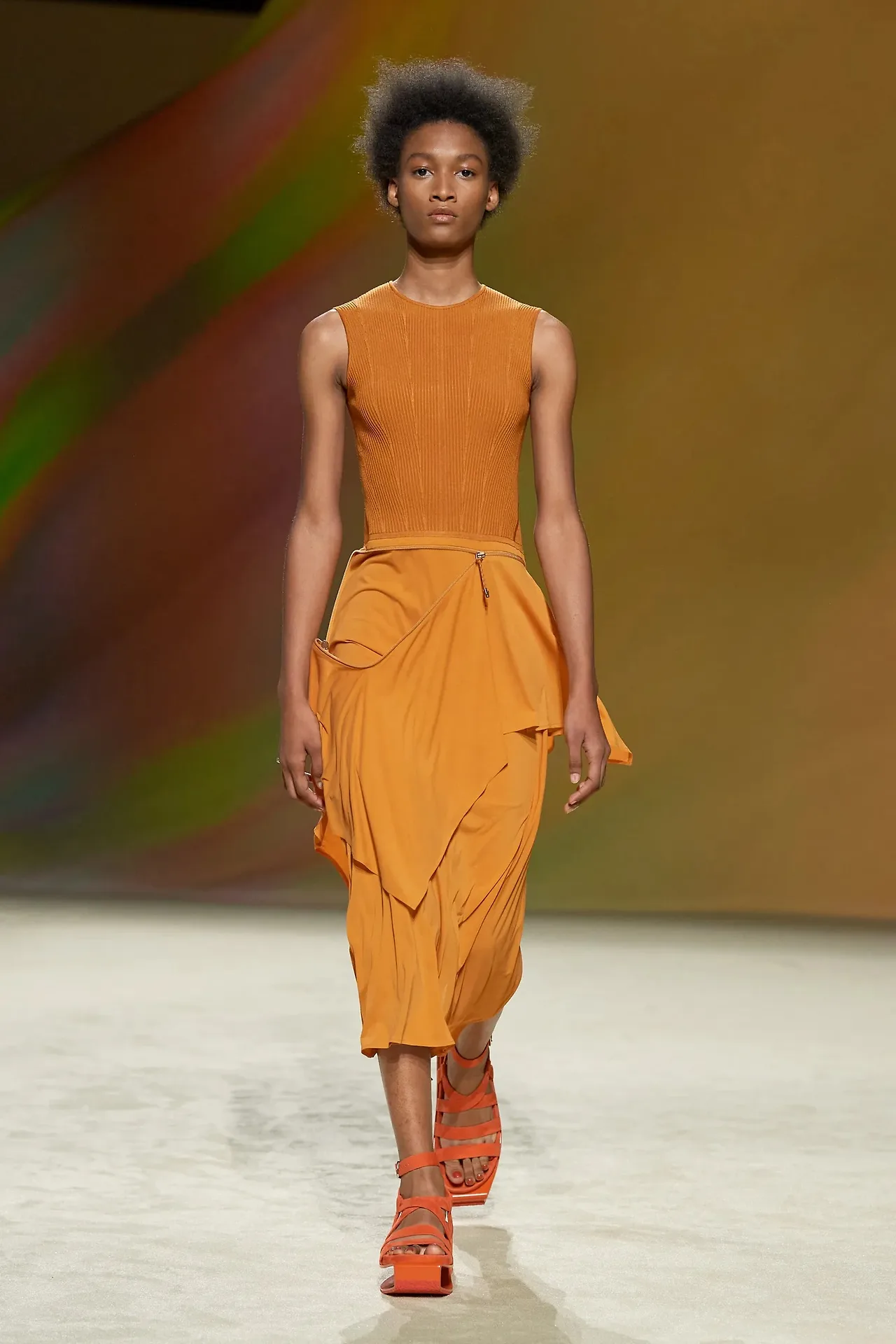 Hermès Xuân Hè 2023 look 26