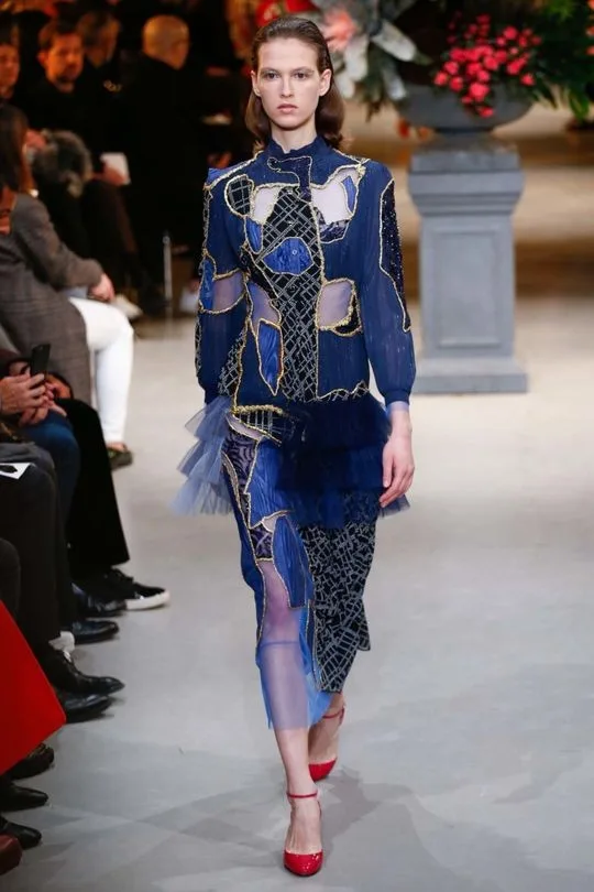 Những BST nổi bật tại tuần lễ Haute Couture Xuân-Hè 2017 - ELLE VN
